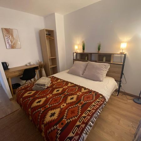 B&B Du Clos Menil Asnières Dış mekan fotoğraf
